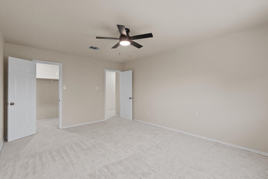 More Photos Of 201 Covala Dr, Cedar Park Specialty For Sale