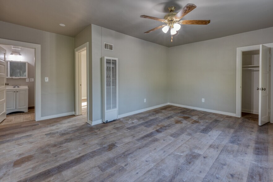 More Photos Of 1559 N Hill Ave, Pasadena Apartments For Sale