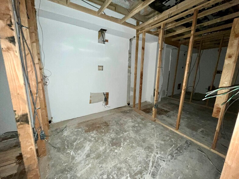 More Photos Of 2108 E Monument St, Baltimore Storefront For Sale