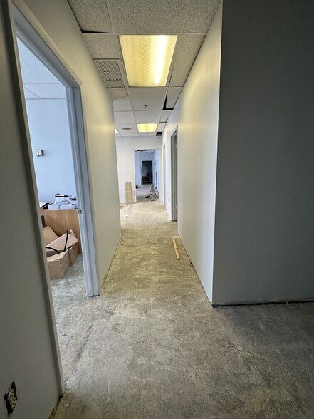 More Photos Of 2455 E Sunrise Blvd, Fort Lauderdale Loft Creative Space For Sale