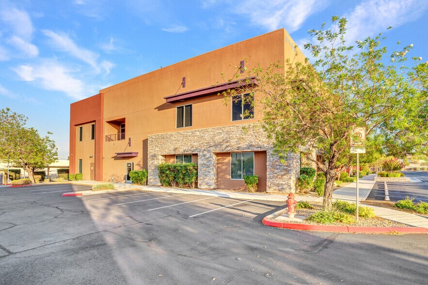 More Photos Of 6960 Smoke Ranch Rd, Las Vegas Medical For Lease