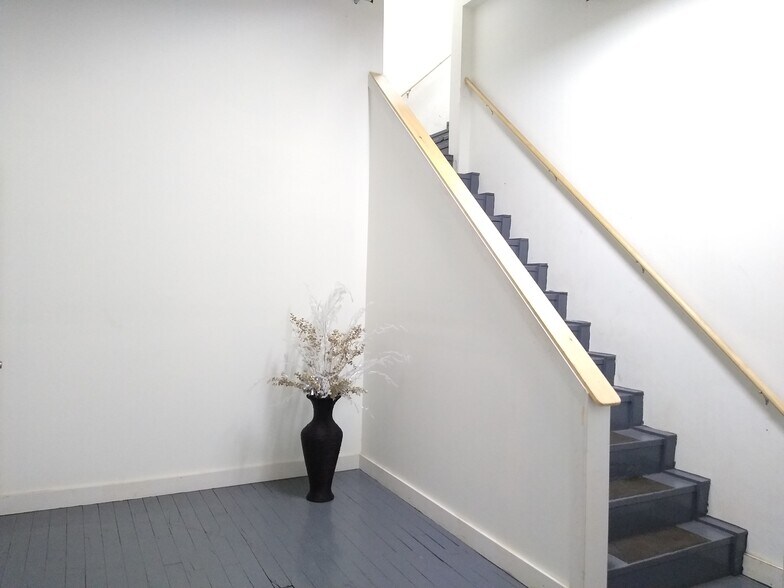 More Photos Of 209 Weeden St, Pawtucket Warehouse For Lease