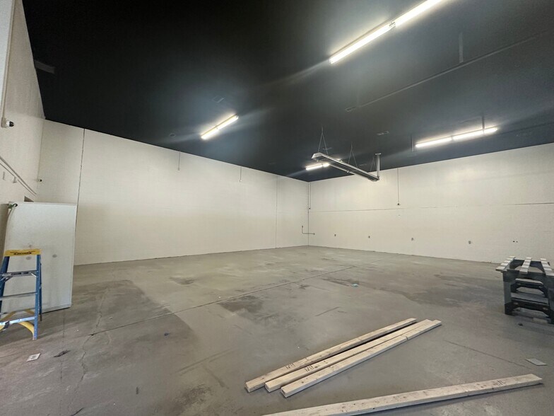 More Photos Of 354 Hyatt St, Gaffney Distribution For Lease