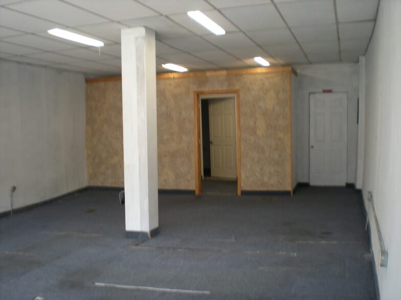 More Photos Of 6107 St Clair Ave, Cleveland Storefront Retail Residential For Lease