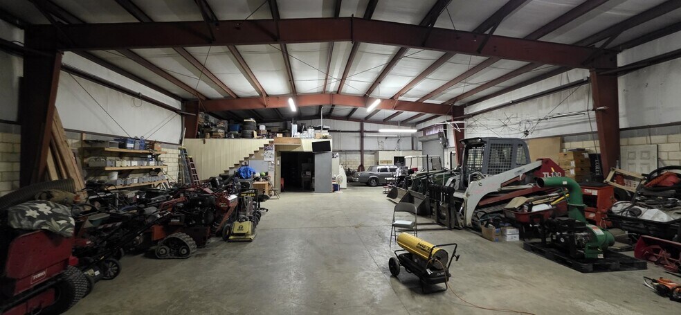 More Photos Of 30717 Park Dr, Princess Anne Flex For Lease