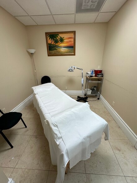 More Photos Of 2900 N Military Trl, Boca Raton Medical For Sale