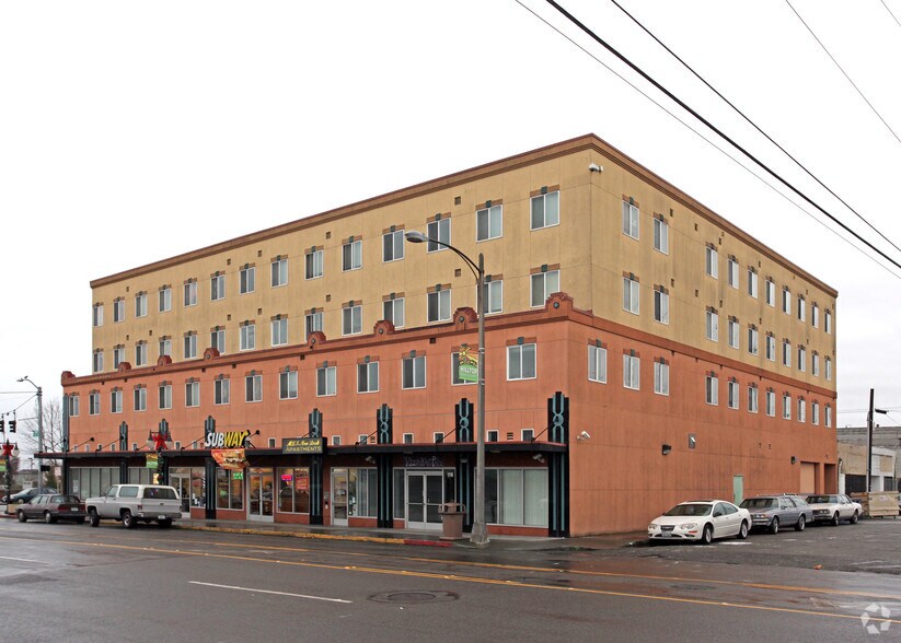 More Photos Of 1114 S 11th St, Tacoma Apartments For Lease