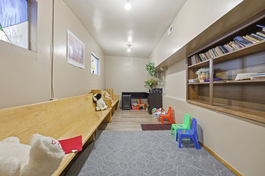 More Photos Of 768 S Broad St, Lancaster Religious Facility For Sale