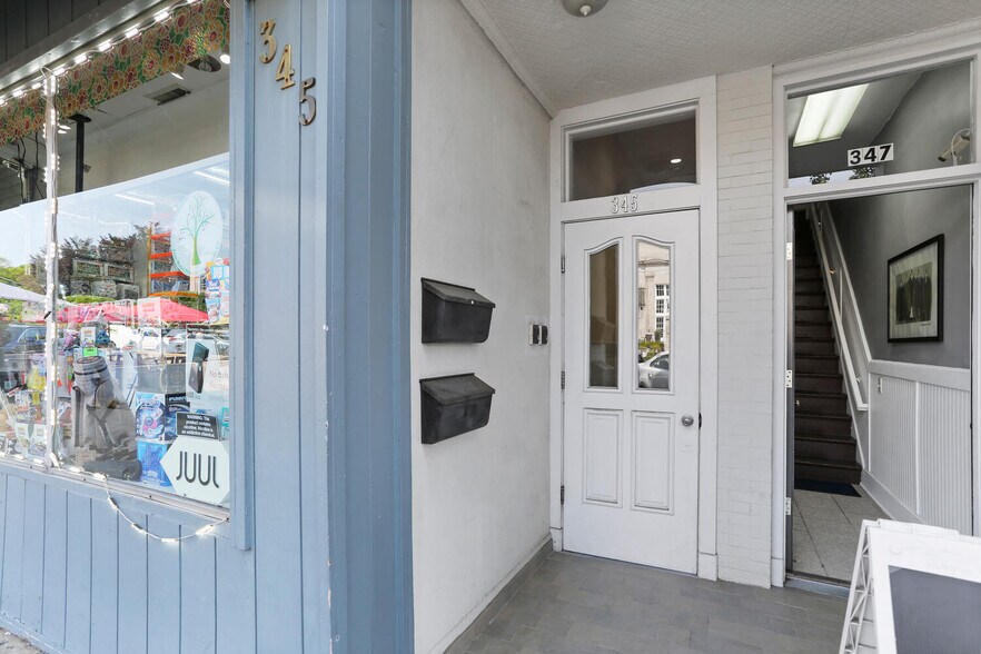 More Photos Of 345 Greenwich Ave, Greenwich Office For Lease
