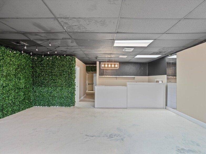 More Photos Of 1410-1420 S Federal Hwy, Dania Beach Unknown For Lease