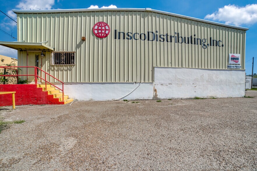 More Photos Of 6301 Mcpherson Rd, Laredo Distribution For Sale