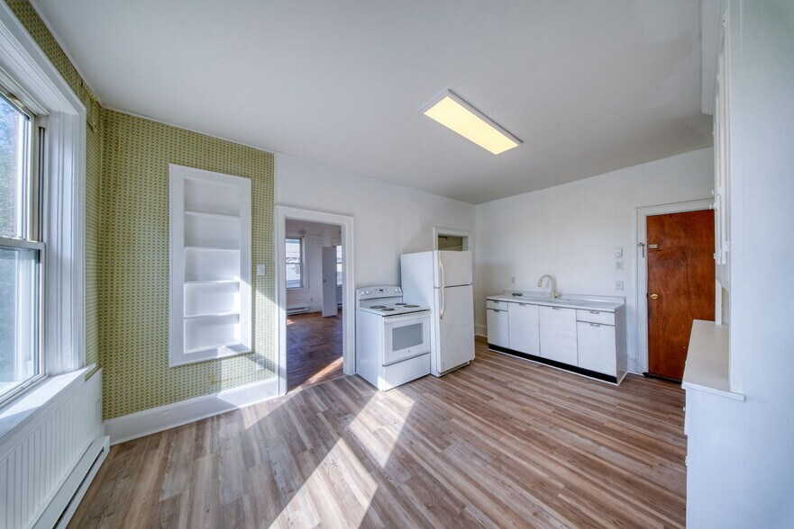 More Photos Of 9 Mongaup Rd, Hurleyville Apartments For Sale
