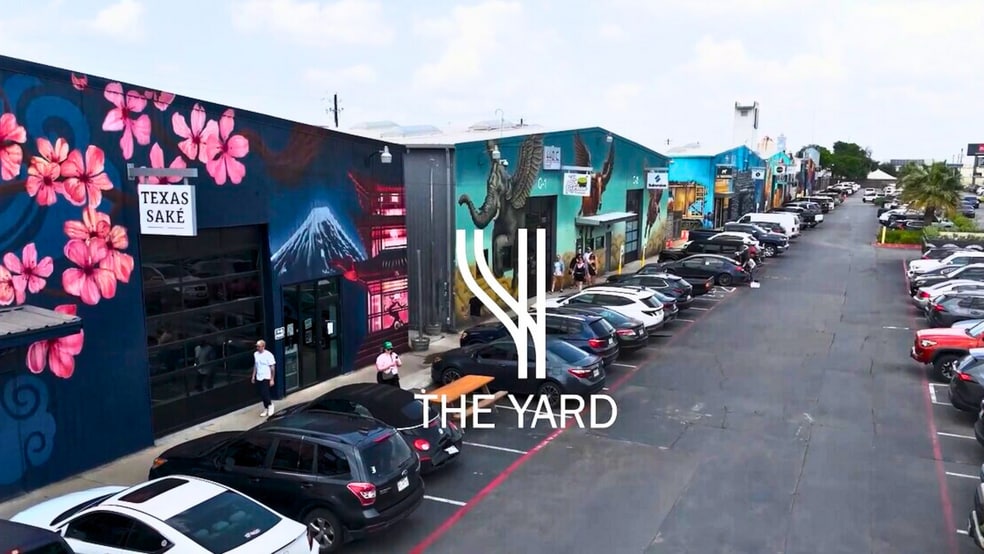 More Photos Of 440 E Saint Elmo Rd, Austin Unknown For Lease