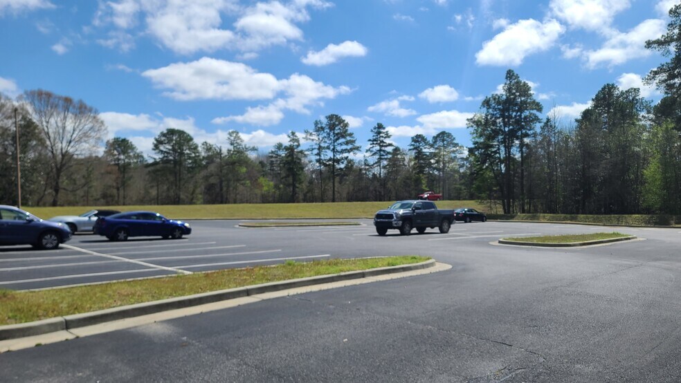 More Photos Of 3558 Windsor Spring Rd, Augusta Unknown For Lease