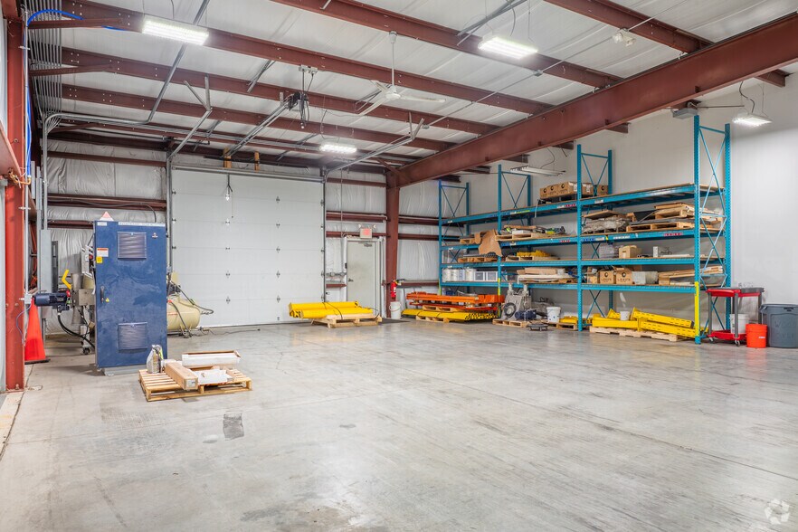 More Photos Of 1400 E High St, Milton Manufacturing For Lease