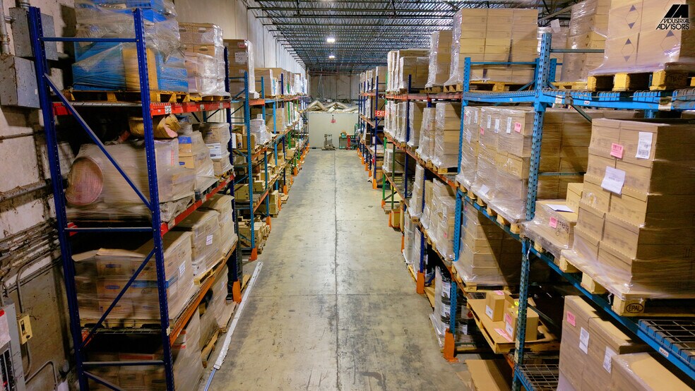 More Photos Of 1361-1363 NW 155th Dr, Miami Warehouse For Lease