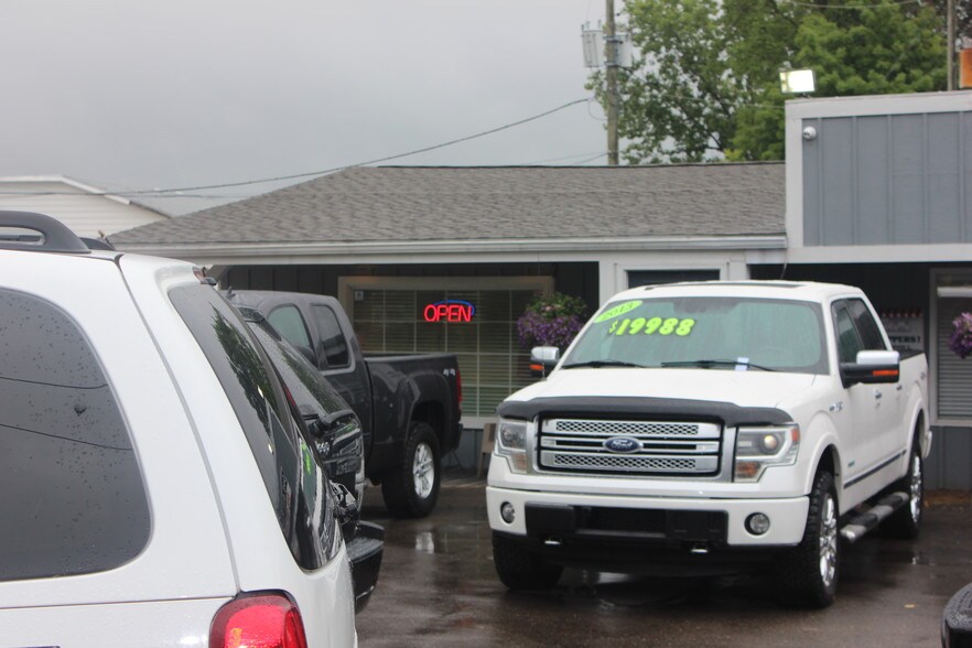 62356 Van Dyke Ave, Washington, MI 48094 Auto Dealership For Sale