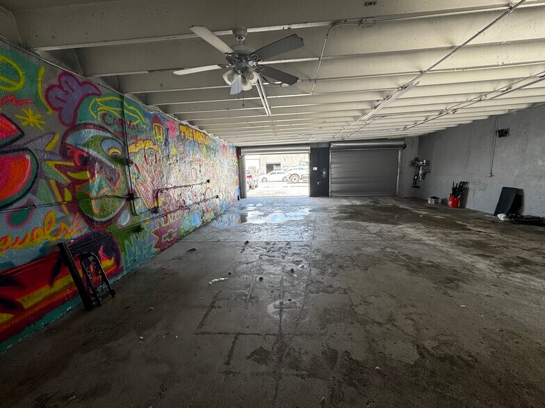 More Photos Of 5612 Dewey St, Hollywood Light Manufacturing For Lease