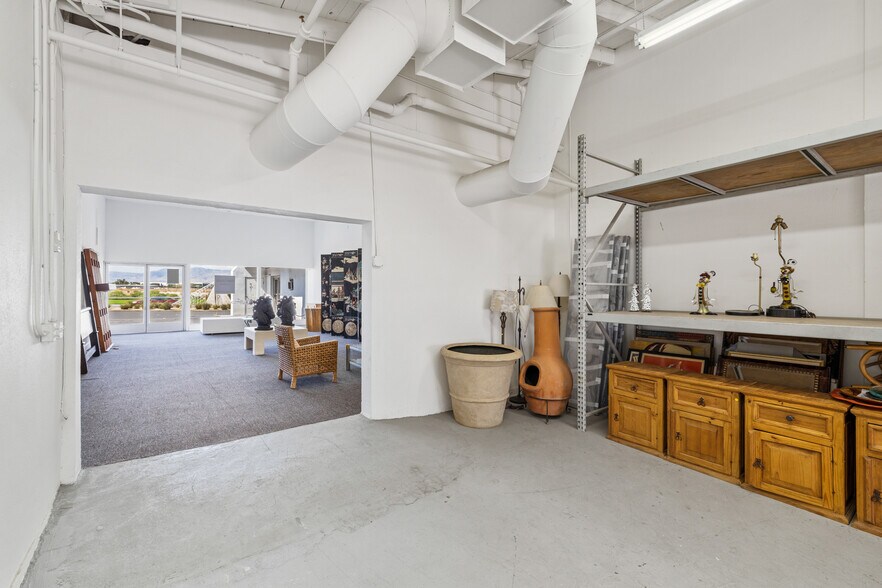More Photos Of 4775-4779 E Ramon Rd, Palm Springs Warehouse For Sale