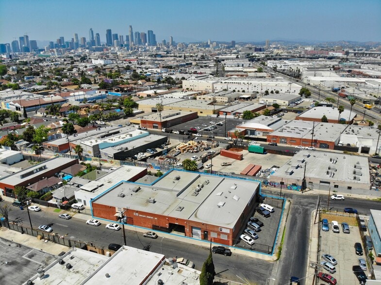 More Photos Of 1567 E 25th St, Los Angeles Manufacturing For Sale