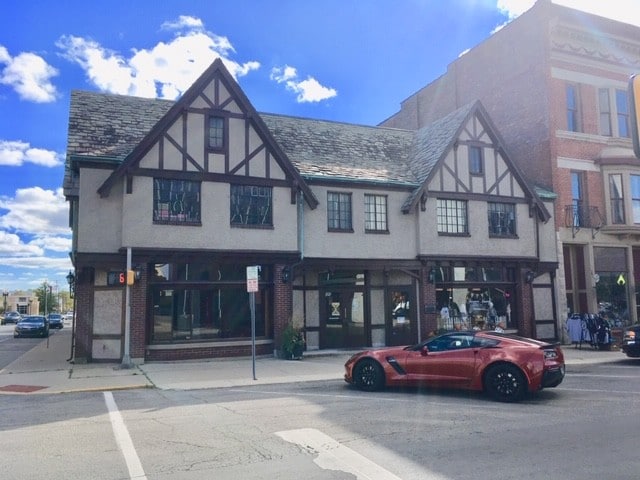 Primary Photo Of 125 E Charles St, Muncie Storefront Retail Office For Lease