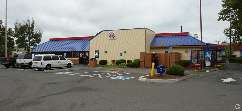 More Photos Of 990 NW Eastman Pky, Gresham Fast Food For Sale