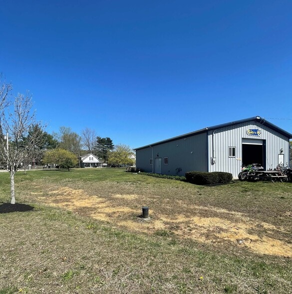 More Photos Of 1898 Williamstown Erial, Erial Warehouse For Sale