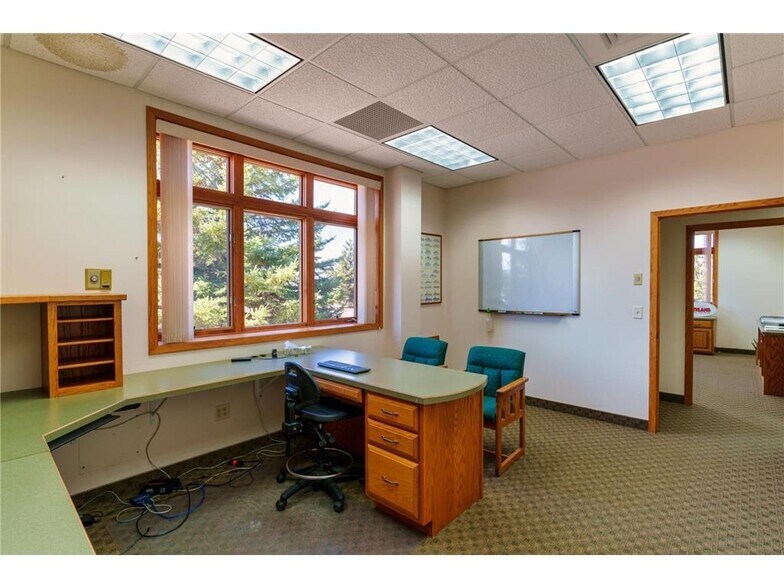 More Photos Of 1001 Naylor Dr SE, Bemidji Warehouse For Sale