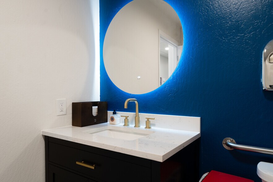 More Photos Of 7509 Madison Ave, Citrus Heights Medical For Sale