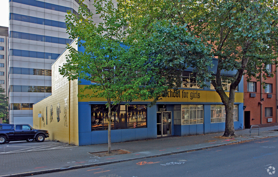 Primary Photo Of 2218 5th Ave, Seattle Office For Lease