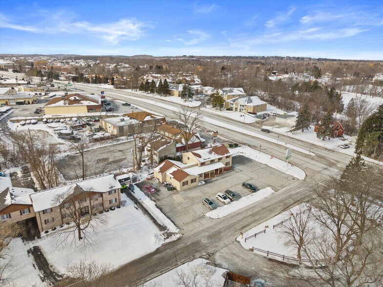 More Photos Of 11801 W Janesville Rd, Hales Corners Office For Sale