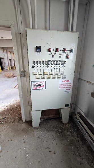 More Photos Of 5375 N 300 E, Hagerman Industrial For Sale