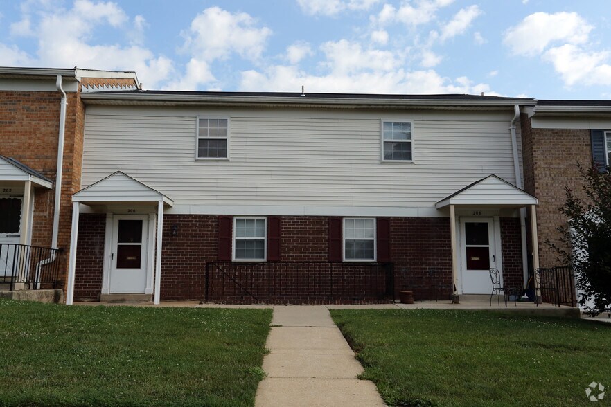 More Photos Of 10000 Greenside Dr, Cockeysville Apartments For Lease