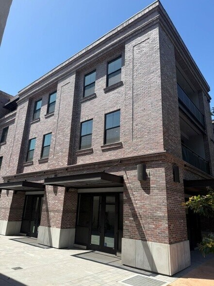 More Photos Of 581 Higuera St, San Luis Obispo Apartments For Lease