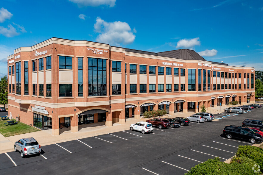 Primary Photo Of 161 Fort Evans Rd NE, Leesburg Medical For Sale