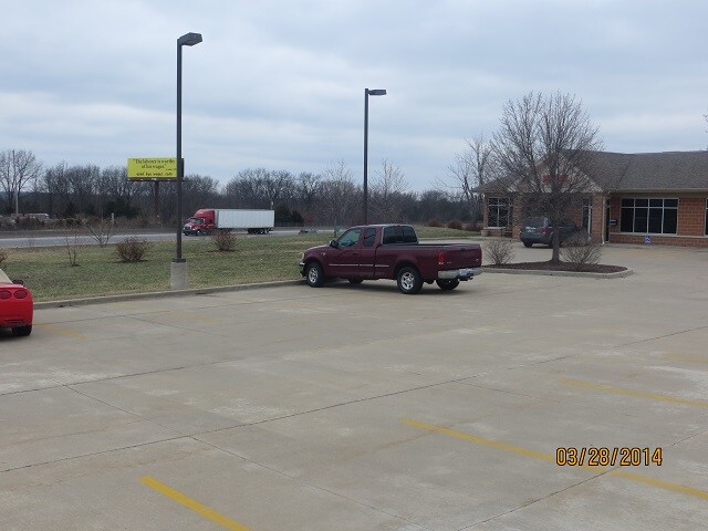 More Photos Of 1804-1816 W Pearce Blvd, Wentzville Office For Sale