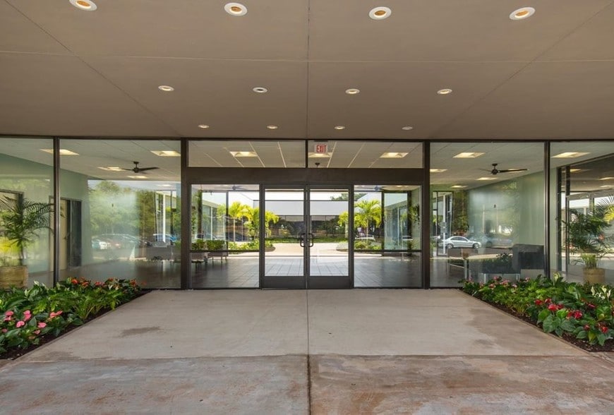 More Photos Of 91-1010 Shangrila St, Kapolei Office For Lease