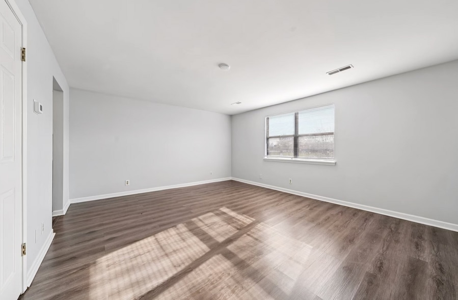 More Photos Of 190 Manhattan Ave, Buffalo Apartments For Sale