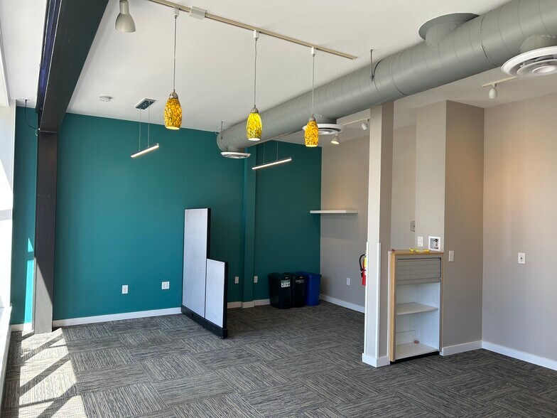 More Photos Of 3820 Broadway, Oakland Office Residential For Lease