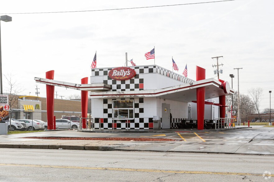 More Photos Of 3040 Carnegie Ave, Cleveland Fast Food For Sale