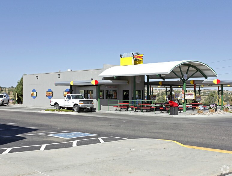 More Photos Of 210-240 Elizabeth St, Elizabeth Unknown For Lease