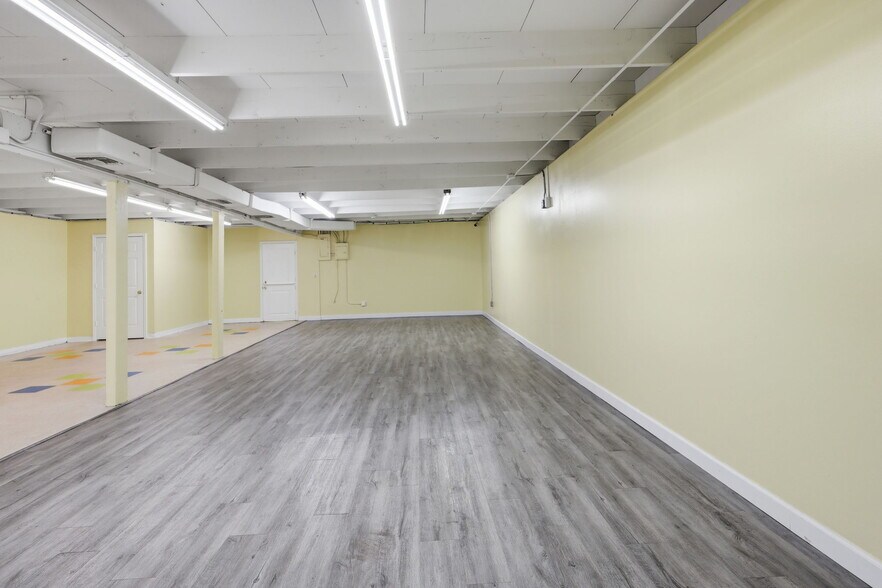 More Photos Of 346 N Volusia Ave, Orange City Office For Lease
