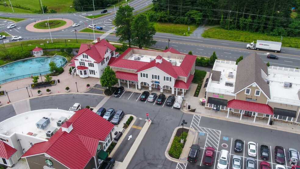 More Photos Of 120-130 Purcellville Gateway Dr, Purcellville General Retail For Lease