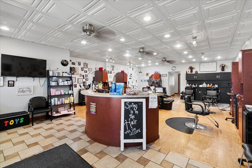 More Photos Of 39 Hudson St, South Glens Falls Storefront Retail Residential For Sale