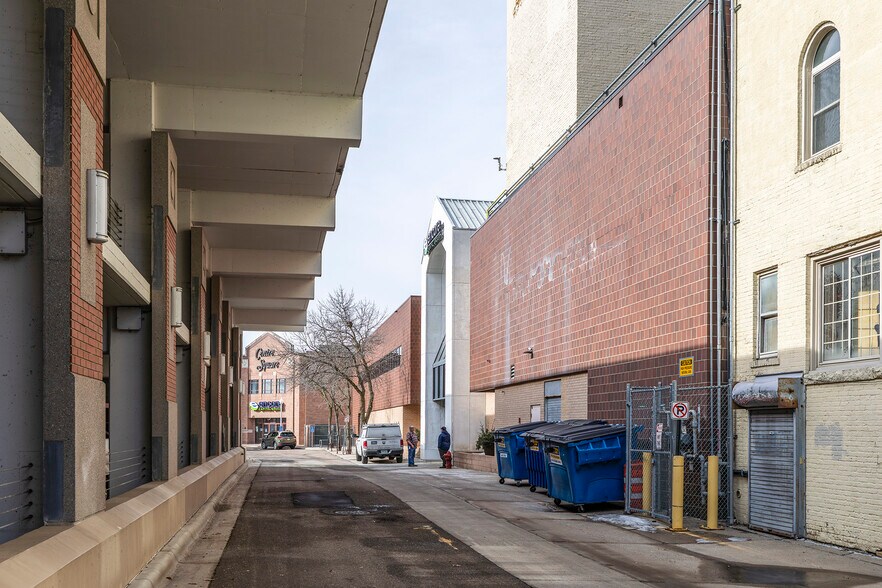 More Photos Of 600-660 W Saint Germain St, Saint Cloud Freestanding For Sale