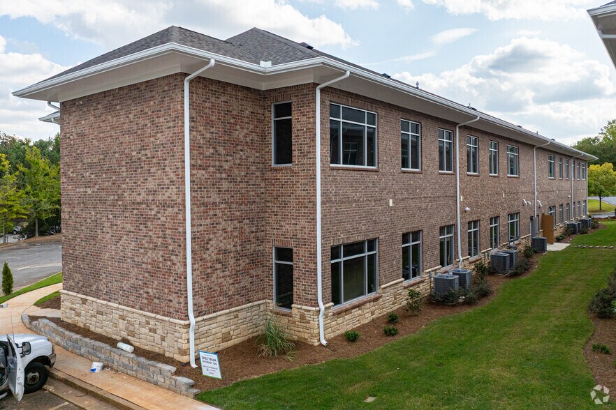More Photos Of 1164 Satellite Blvd NW, Suwanee Medical For Sale