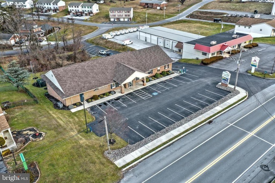 2793 S Queen St, Dallastown, PA 17313 Retail For Lease