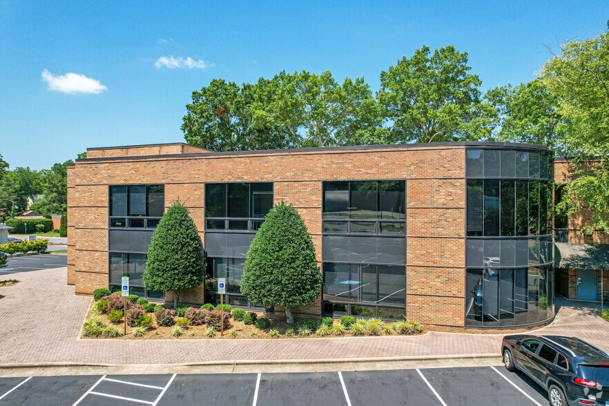 More Photos Of 1901 Brunswick Ave, Charlotte Office For Lease