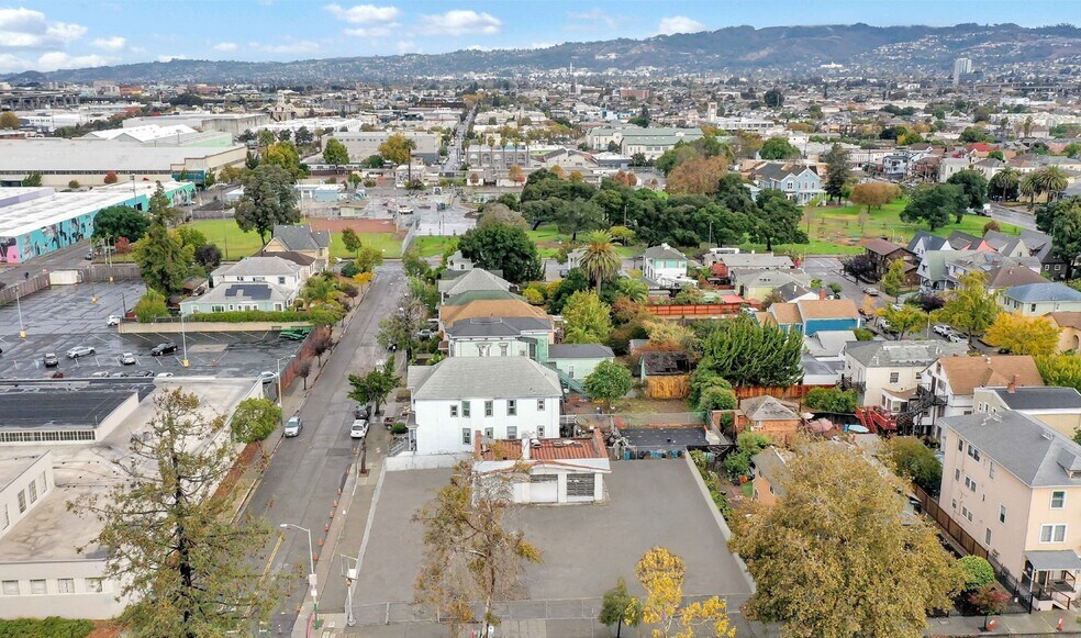 More Photos Of 1230 14th St, Oakland Land For Sale