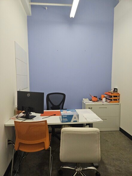 More Photos Of 914 Howell Mill Rd NW, Atlanta Office For Lease